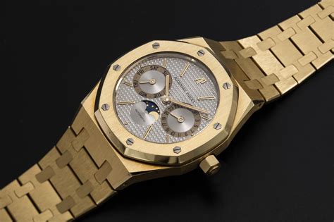 audemars piguet bijenkorf|audemars piguet gold.